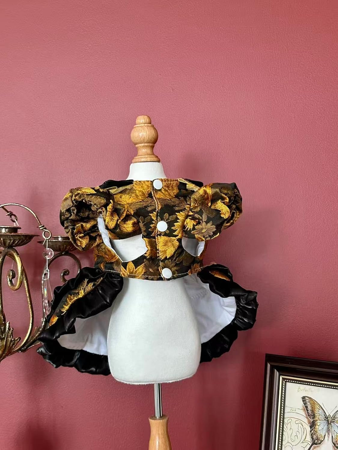 Adorable Lace Princess Dress for Your Mini Pup! 🐾✨ Perfect for Fashionable Small Dogs! 🖤👗