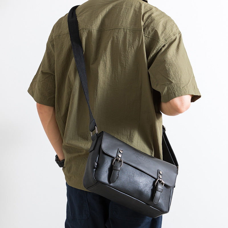Men's PU Leather Retro Flip Literary Shoulder Bag