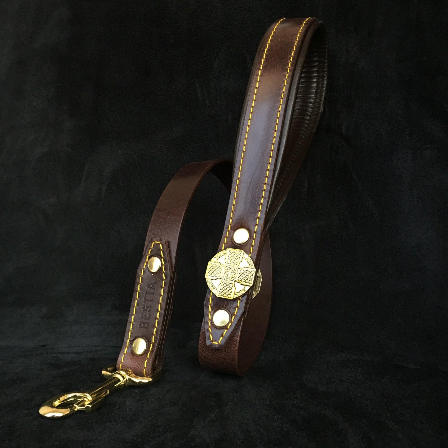 The "Maximus" brown harness