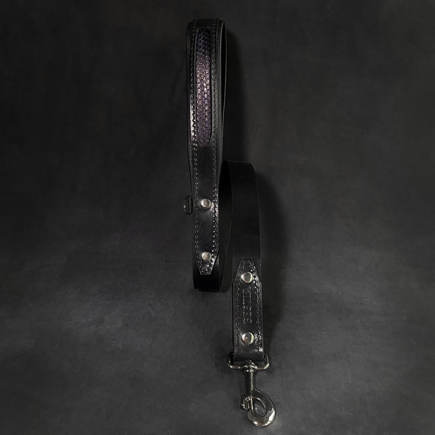 The ''Indigo'' collar