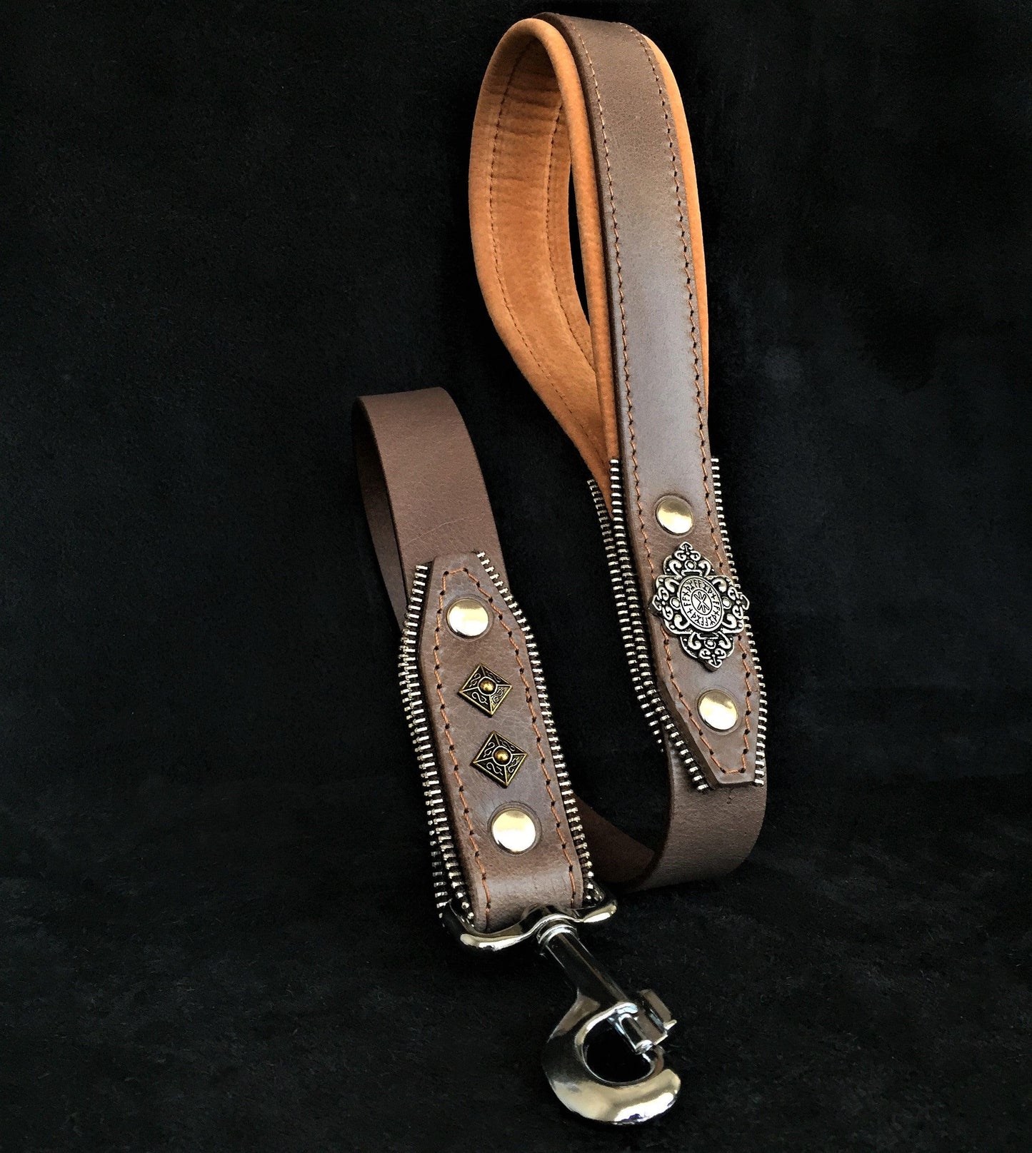 Premium Pet Guardian Gear: The ''Aztec'' leash GREY - Sanctum Paws and Fangs