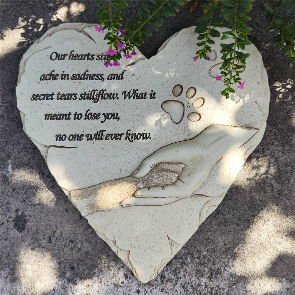 Heartfelt New York Dog Pet Memorial Stone - Hand-Painted Heart-Shaped Tribute with Sympathy Poem & Paw Design (White)