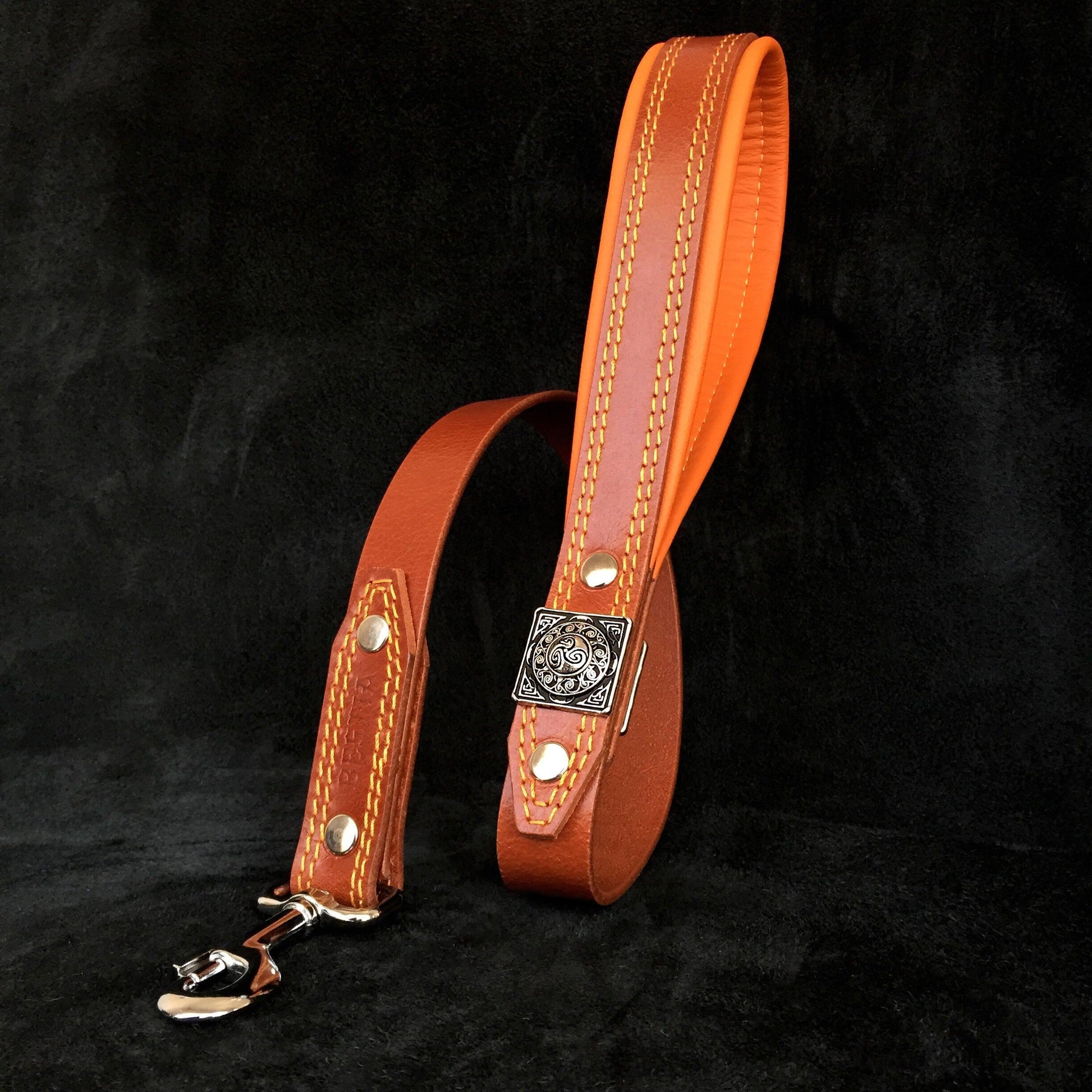 Premium Pet Guardian Gear: "Eros" leash BROWN - Sanctum Paws and Fangs
